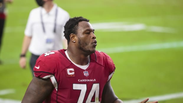 Arizona Cardinals offensive lineman D.J. Humphries (74) against the Washington Football Team at State Farm Stadium.
